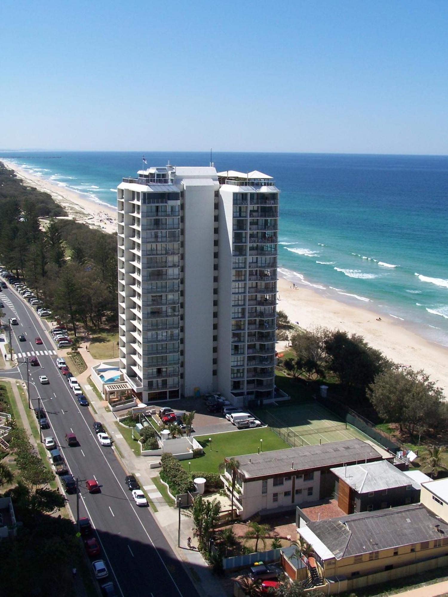 Golden Sands On The Beach - Absolute Beachfront Apartments Main Beach Екстер'єр фото